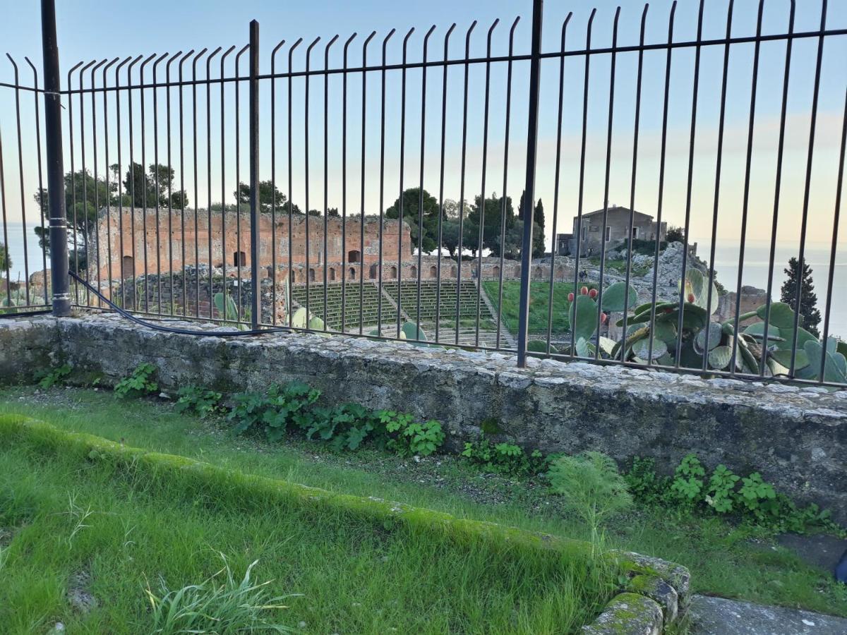 F&L A Taormina Exterior foto